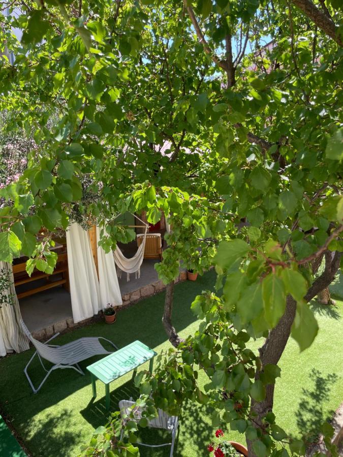 Studio Apartmani Kremic Karlobag Kültér fotó