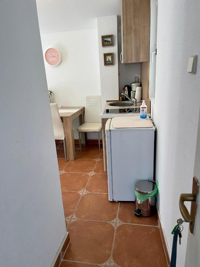 Studio Apartmani Kremic Karlobag Kültér fotó