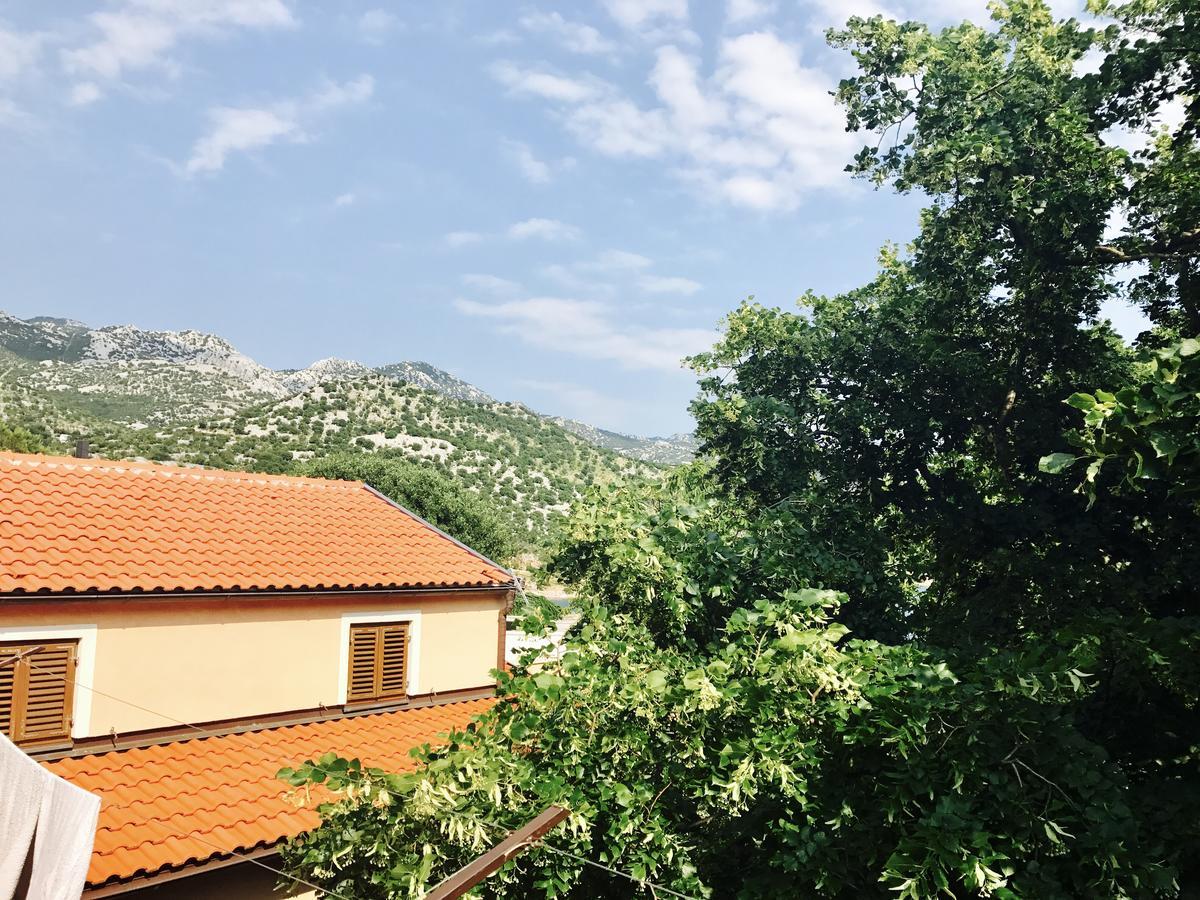 Studio Apartmani Kremic Karlobag Kültér fotó
